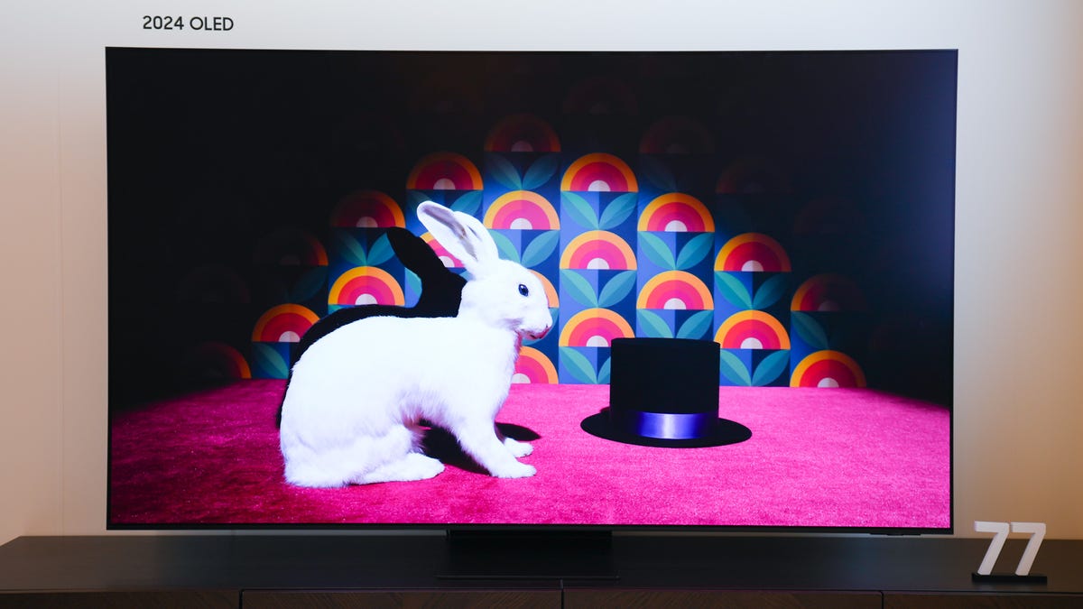 سامسونگ در حال حاضر یک تلویزیون 4K 65 اینچی رایگان به شما می دهد، اما پیشنهاد آمازون حتی بهتر است